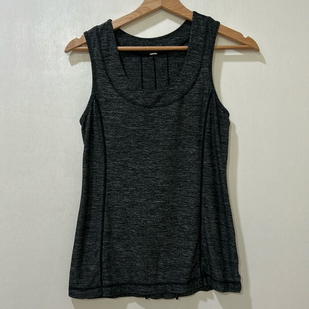 LULULEMON WOMENS  TANK TOP GRAY Sz Xs/ S
